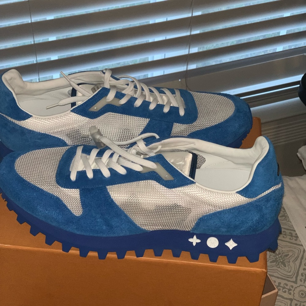 I’m selling BRAND NEW NEVER WEAR Louis Vuitton runnerz
